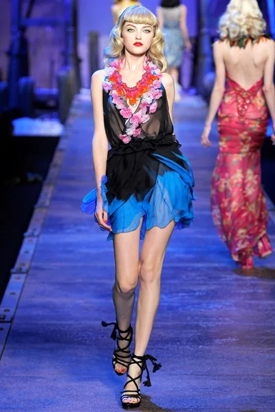 Look 40